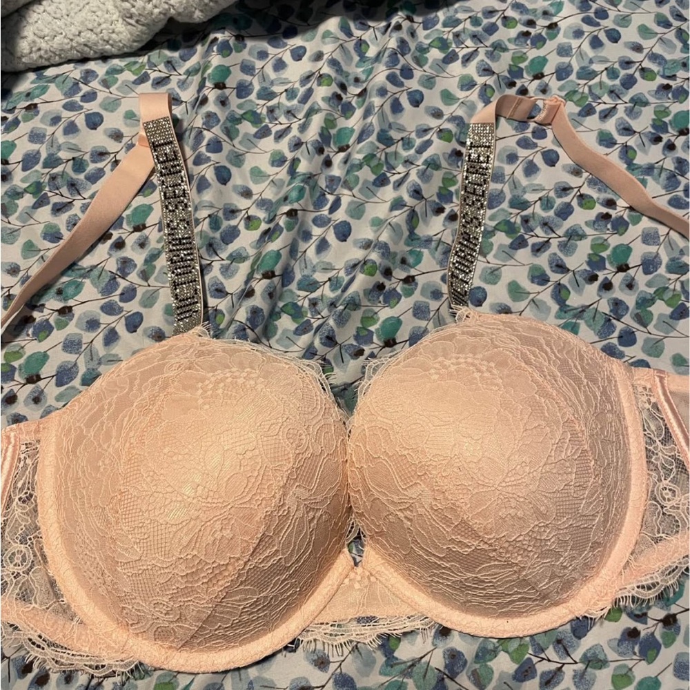 Victoria's Secret Pink Lace Embellished Bra